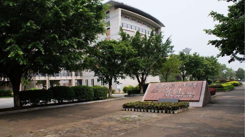 工控电子模块批发市场：揭秘选购关键要素