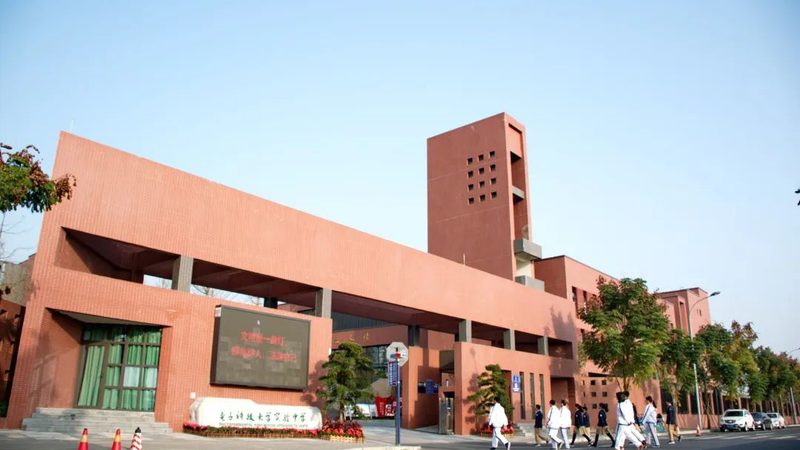 电容屏尺寸规格对照表：揭秘尺寸与性能的奥秘
